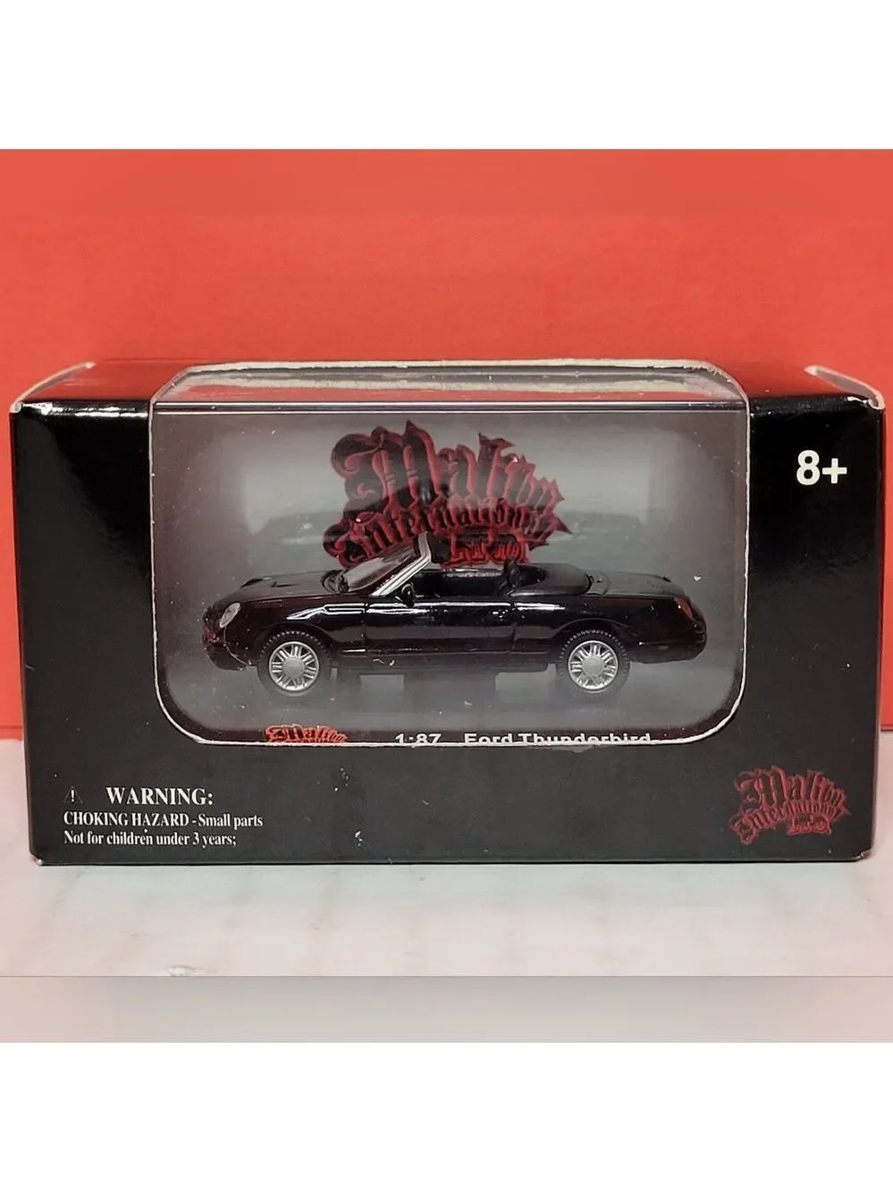 Malibu International 1:87 Ford Thunderbird Black Convertible #105